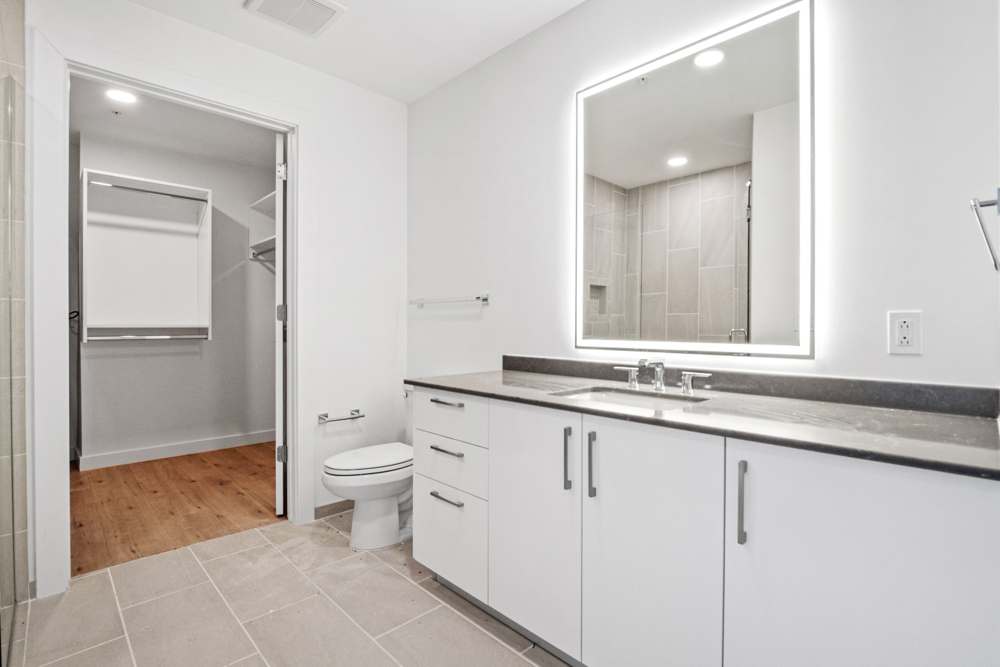 1212 Demonbreun St #A5 (B) Nashville, TN 37203