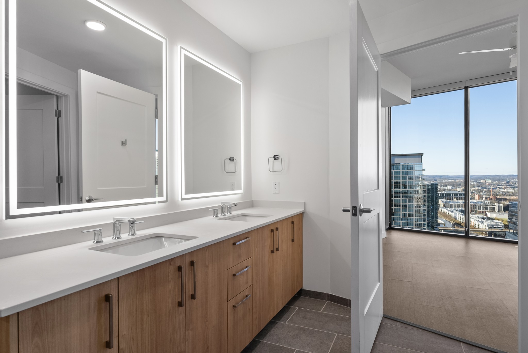 1212 Demonbreun St #C3-D(M) Nashville, TN 37203