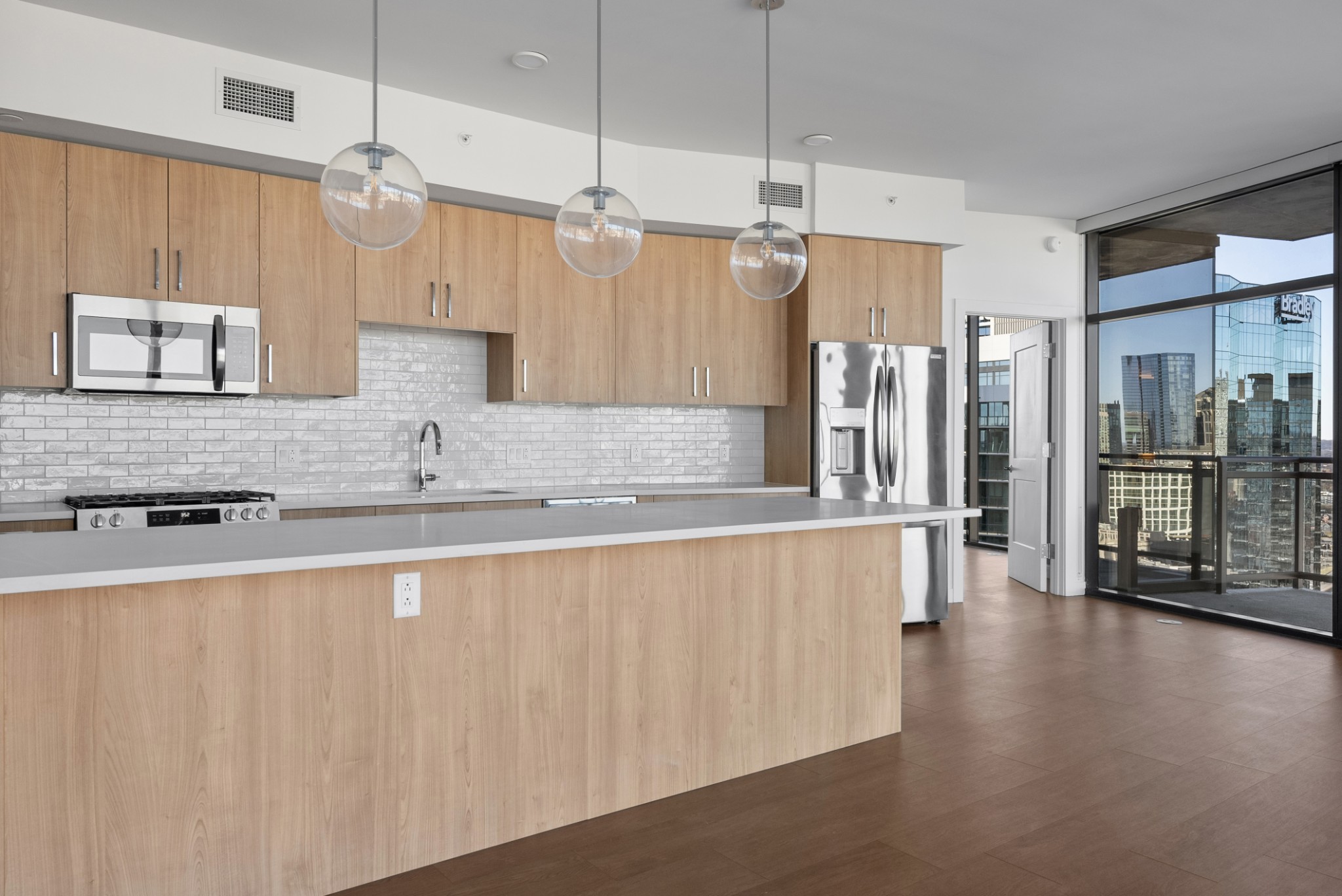 1212 Demonbreun St #C3-D(M) Nashville, TN 37203