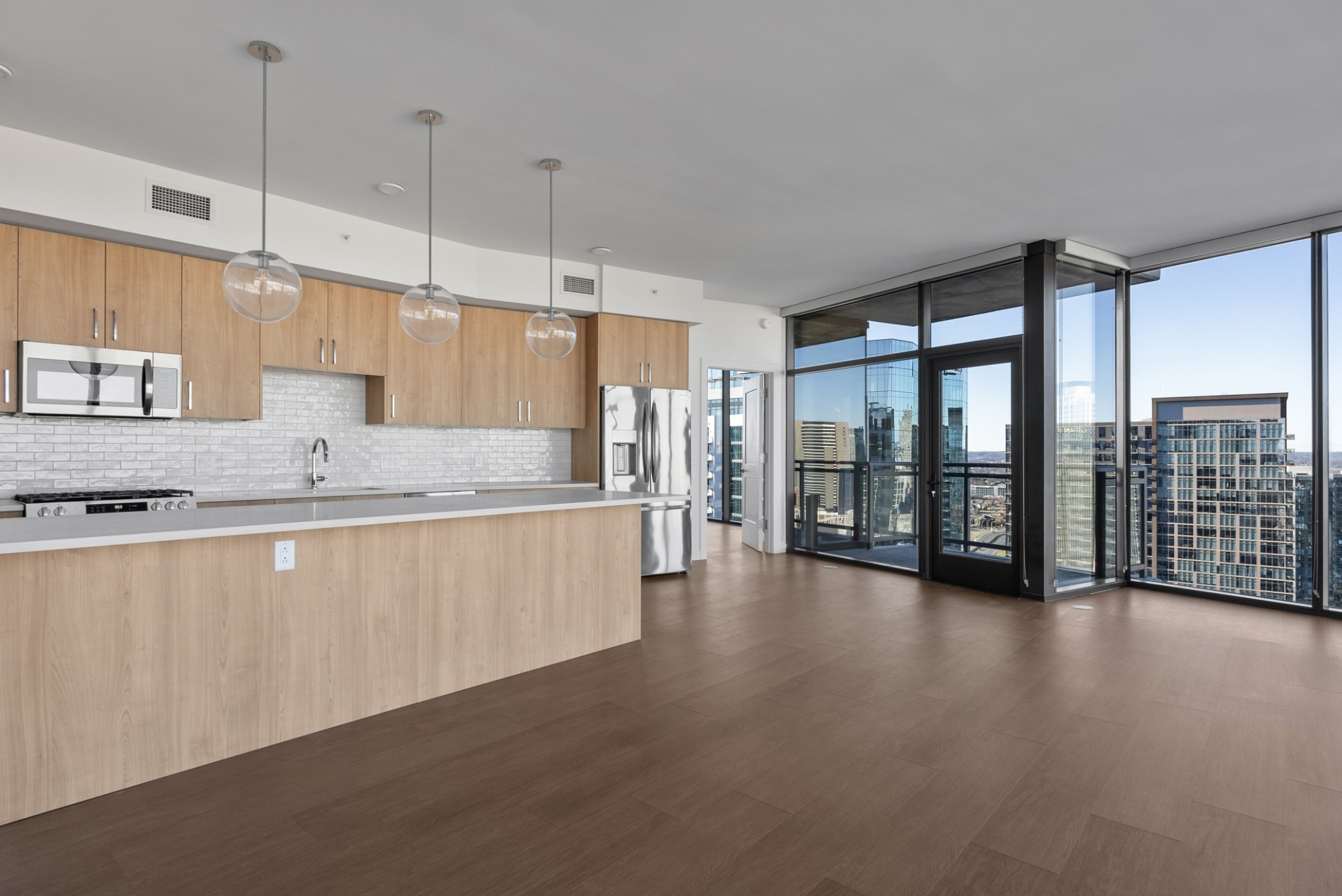 1212 Demonbreun St #C3-D(M) Nashville, TN 37203