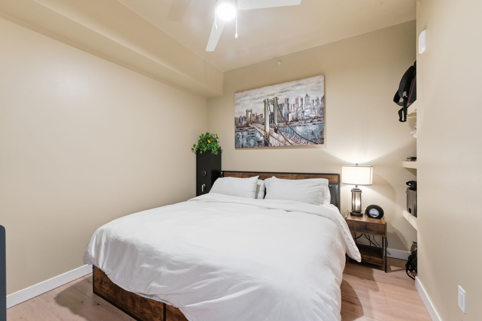 1212 Demonbreun St #1506 Nashville, TN 37203