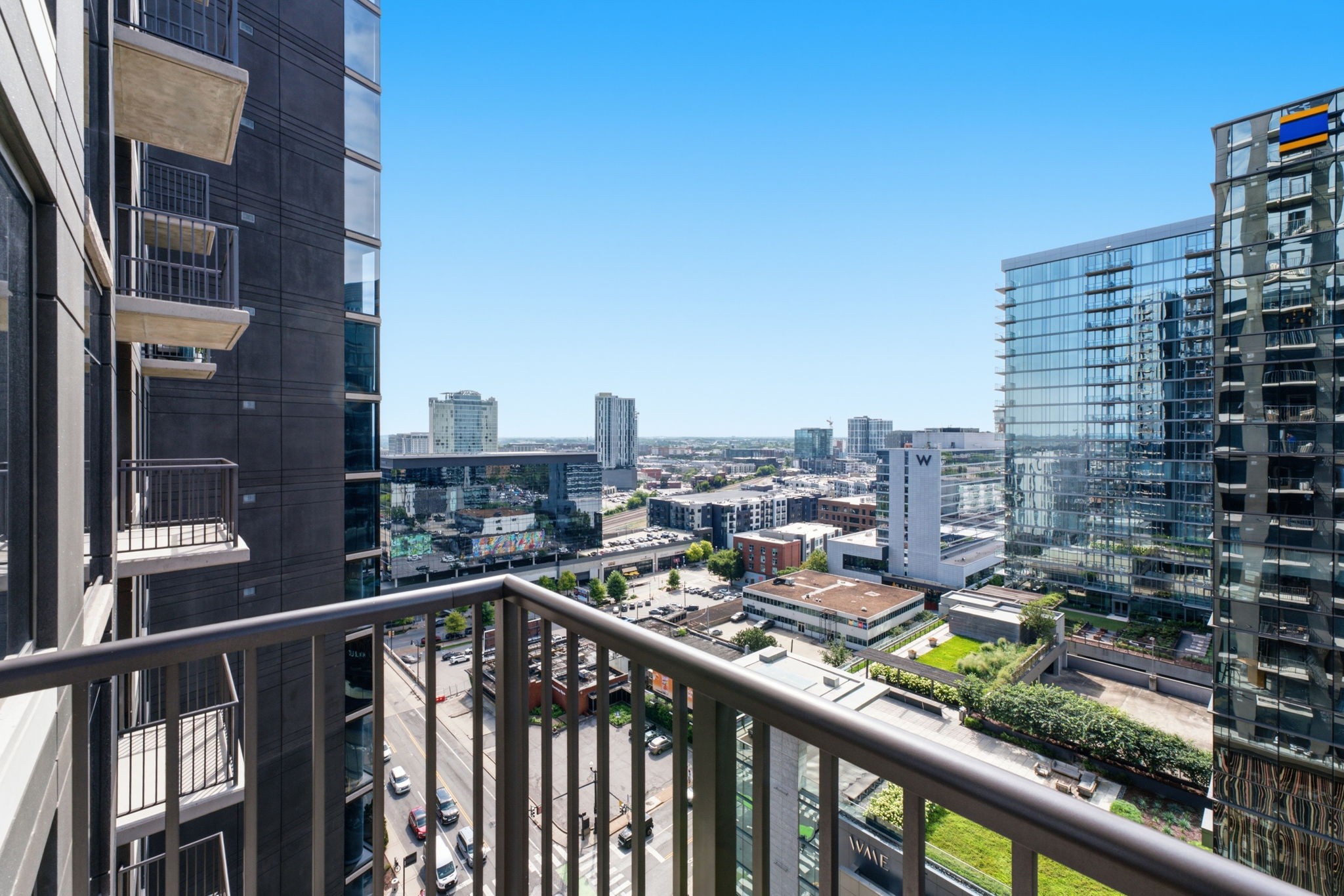 1212 Demonbreun St #1506 Nashville, TN 37203