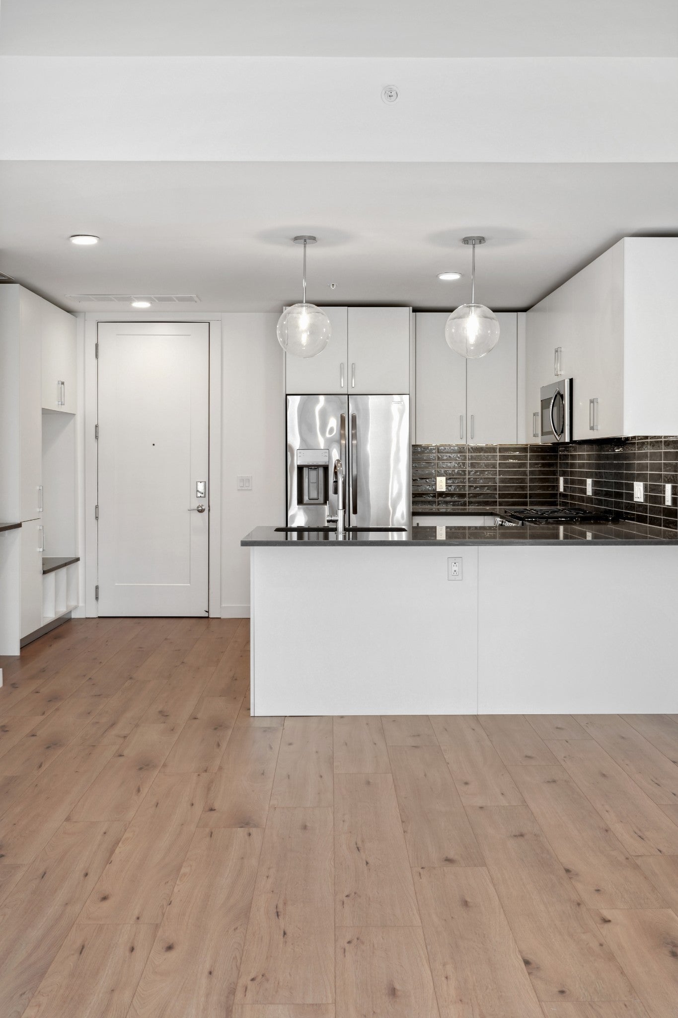 1212 Demonbreun St #A7 Nashville, TN 37203