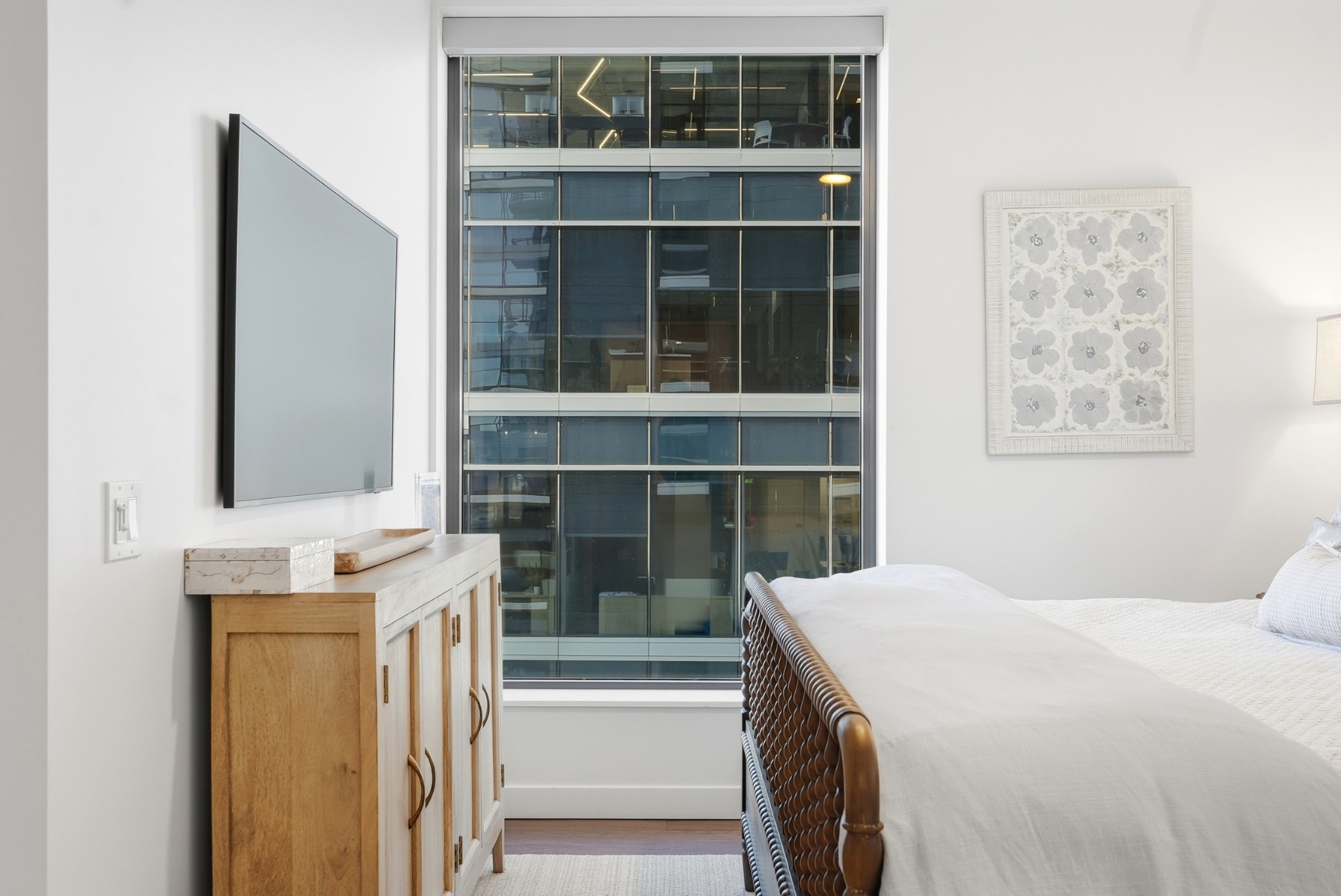 1212 Demonbreun St #1402 Nashville, TN 37203