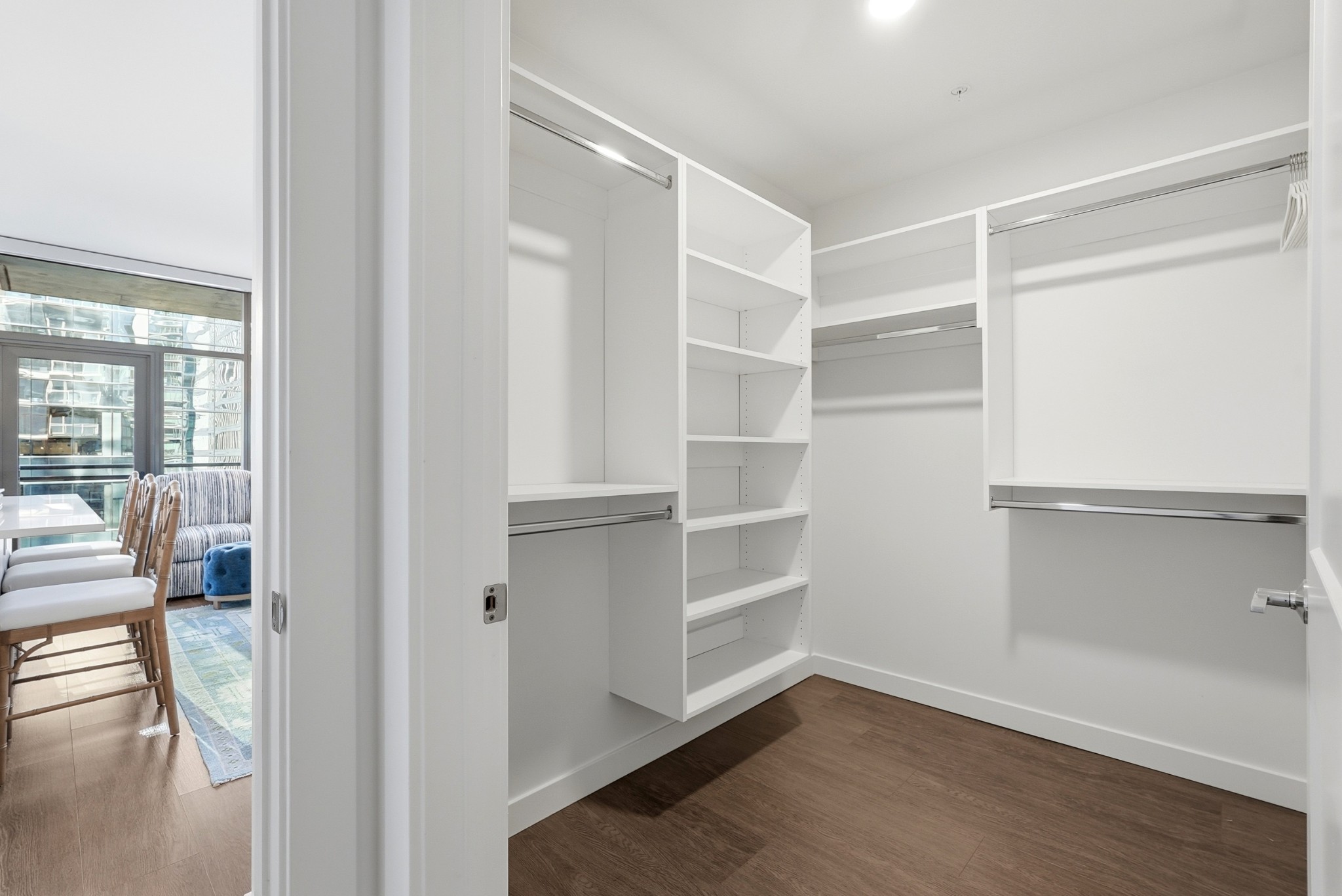 1212 Demonbreun St #1402 Nashville, TN 37203