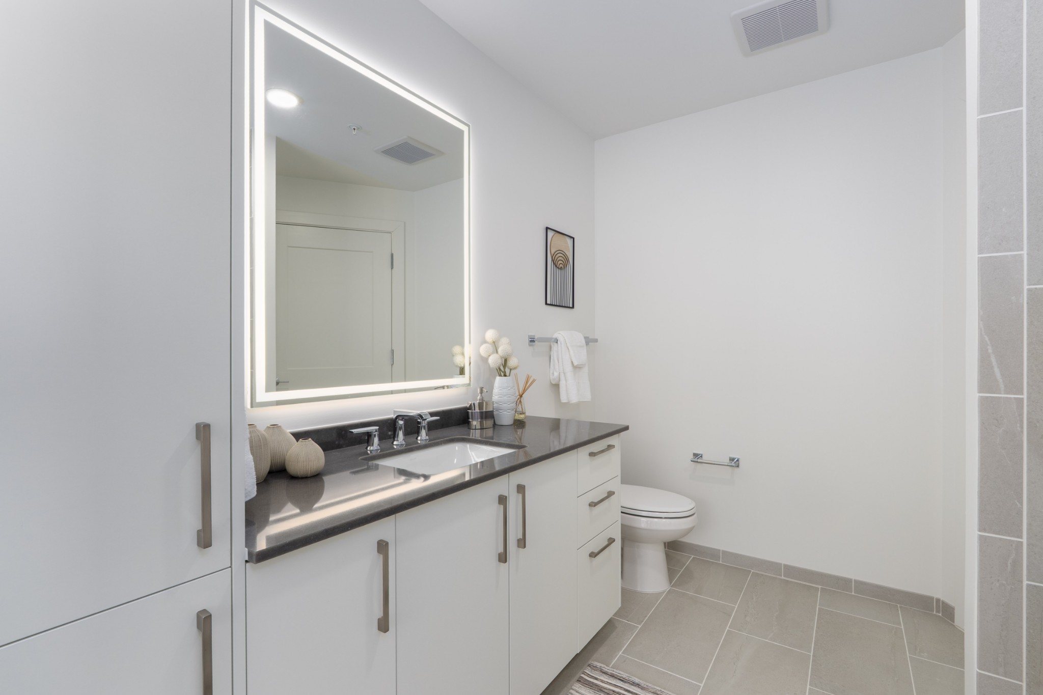 1212 Demonbreun St #B2 (E) Nashville, TN 37203