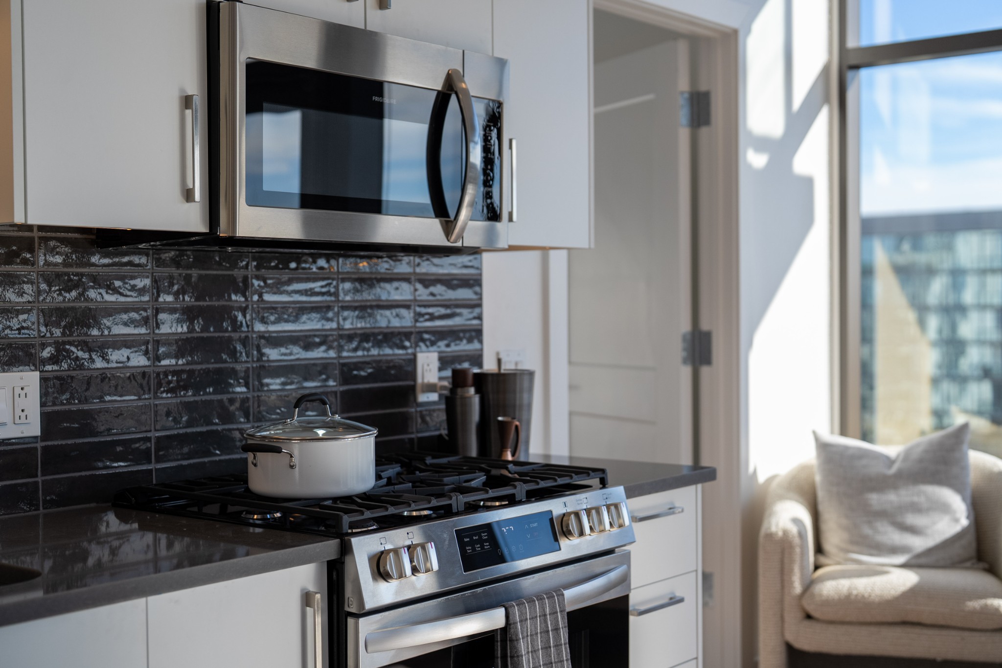 1212 Demonbreun St #B2 (E) Nashville, TN 37203