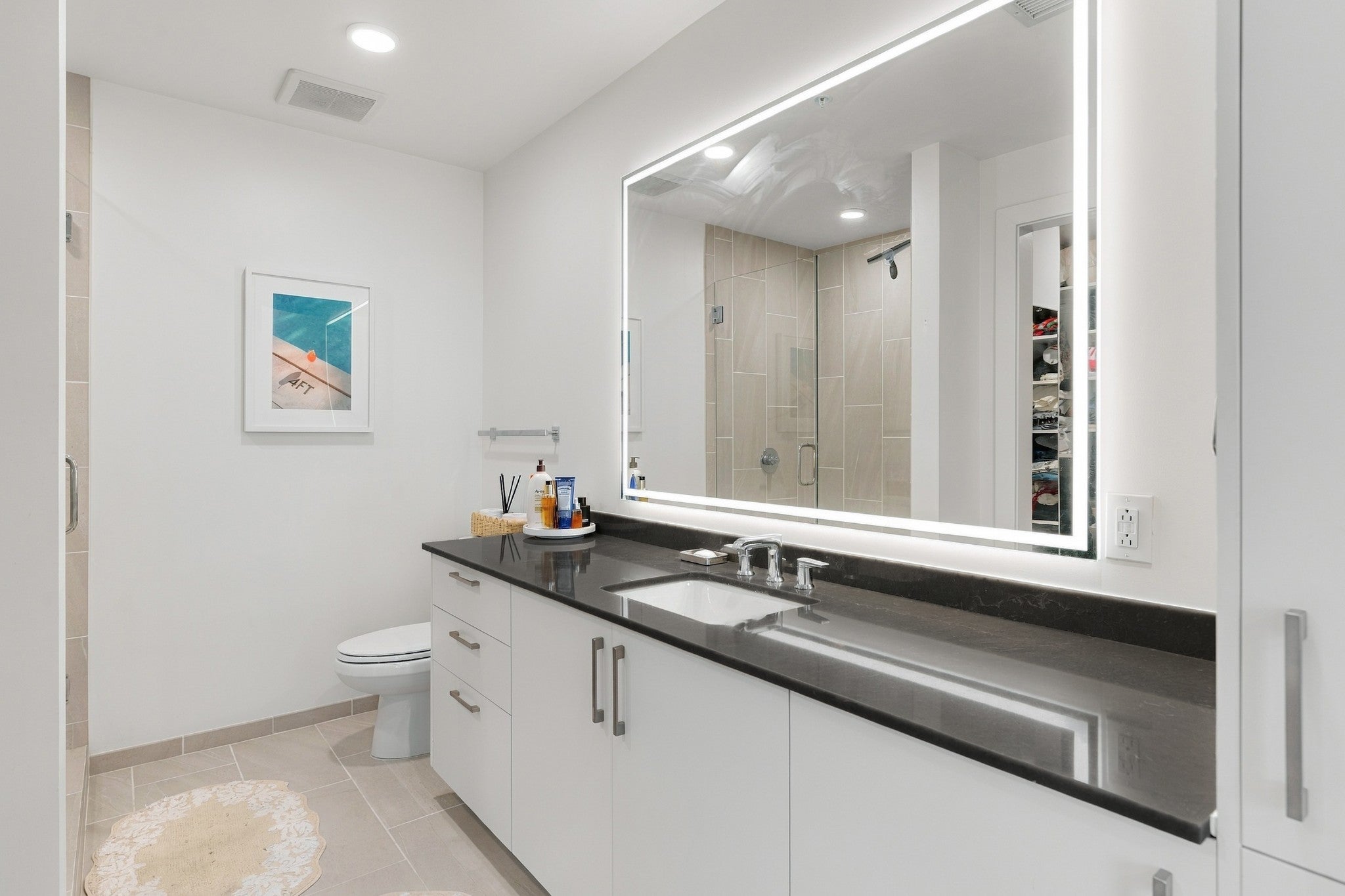 1212 Demonbreun St #807 Nashville, TN 37203