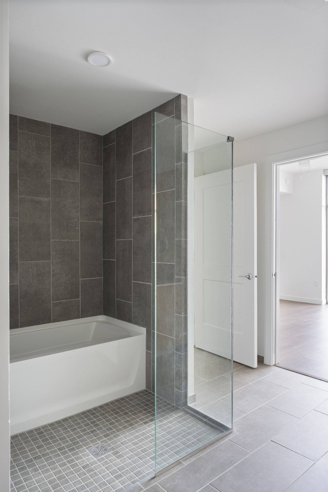 1212 Demonbreun St #A12 (Z) Nashville, TN 37203