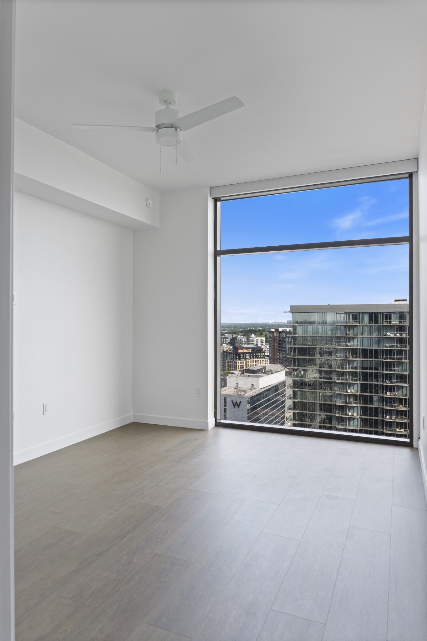 1212 Demonbreun St #A12 (Z) Nashville, TN 37203