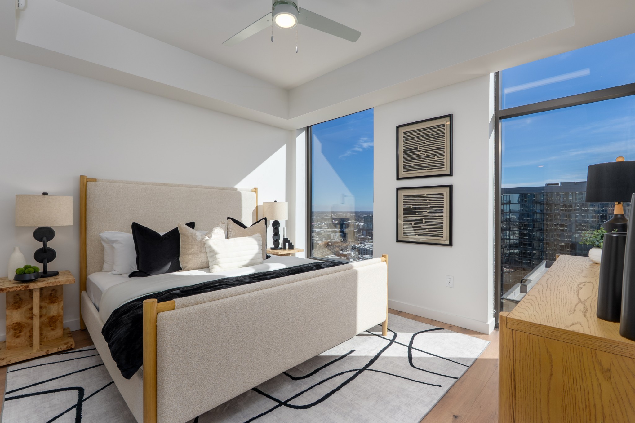 1212 Demonbreun St #AX (B) Nashville, TN 37203