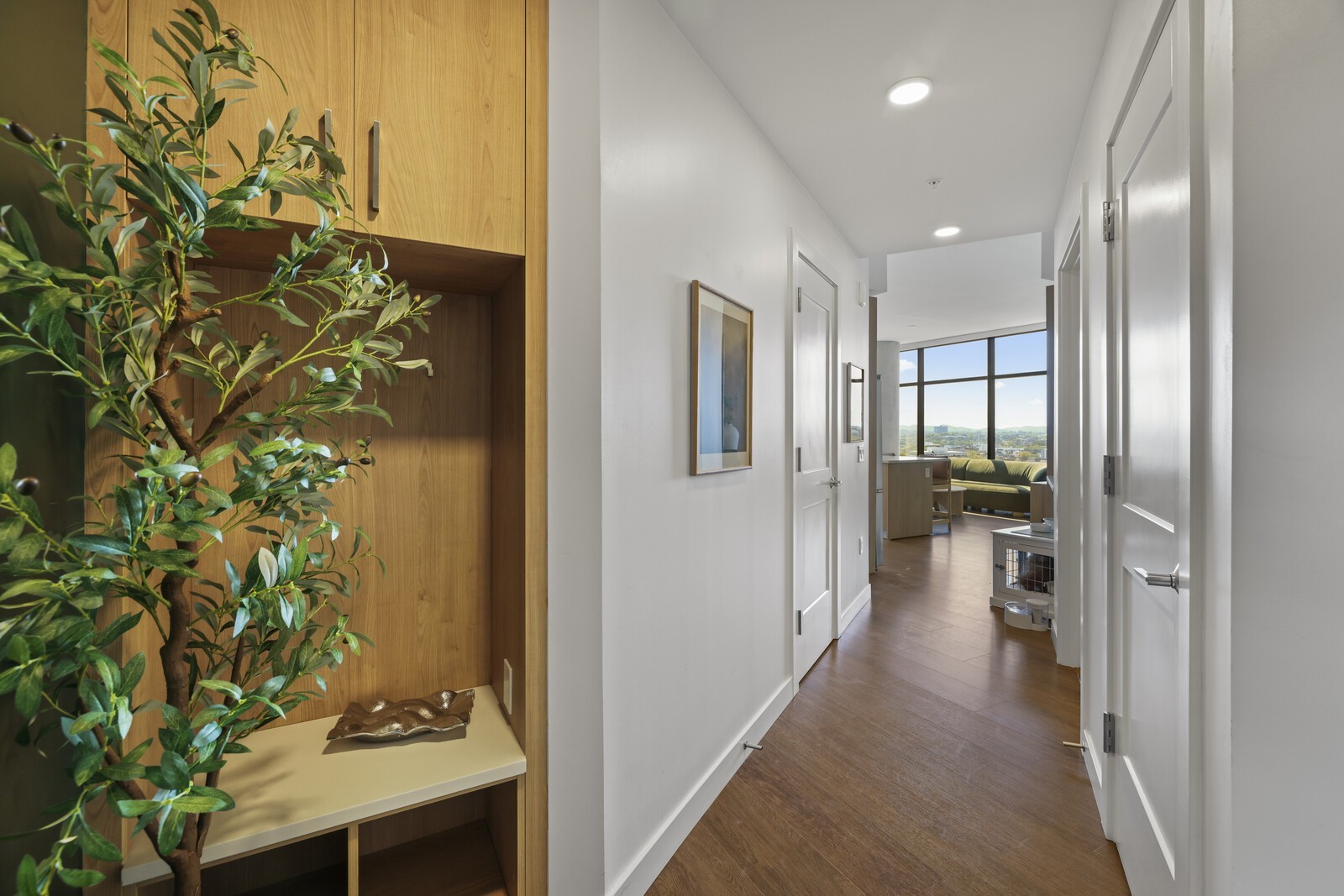 1212 Demonbreun St #1802 Nashville, TN 37203