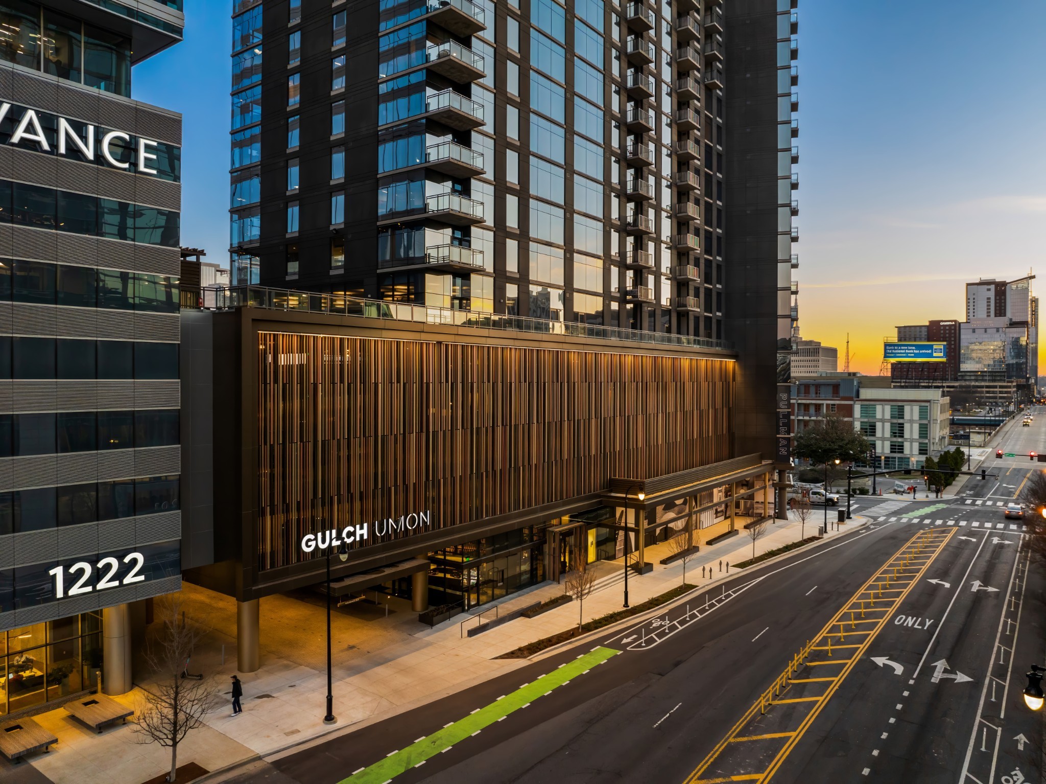 1212 Demonbreun St #1815 Nashville, TN 37203