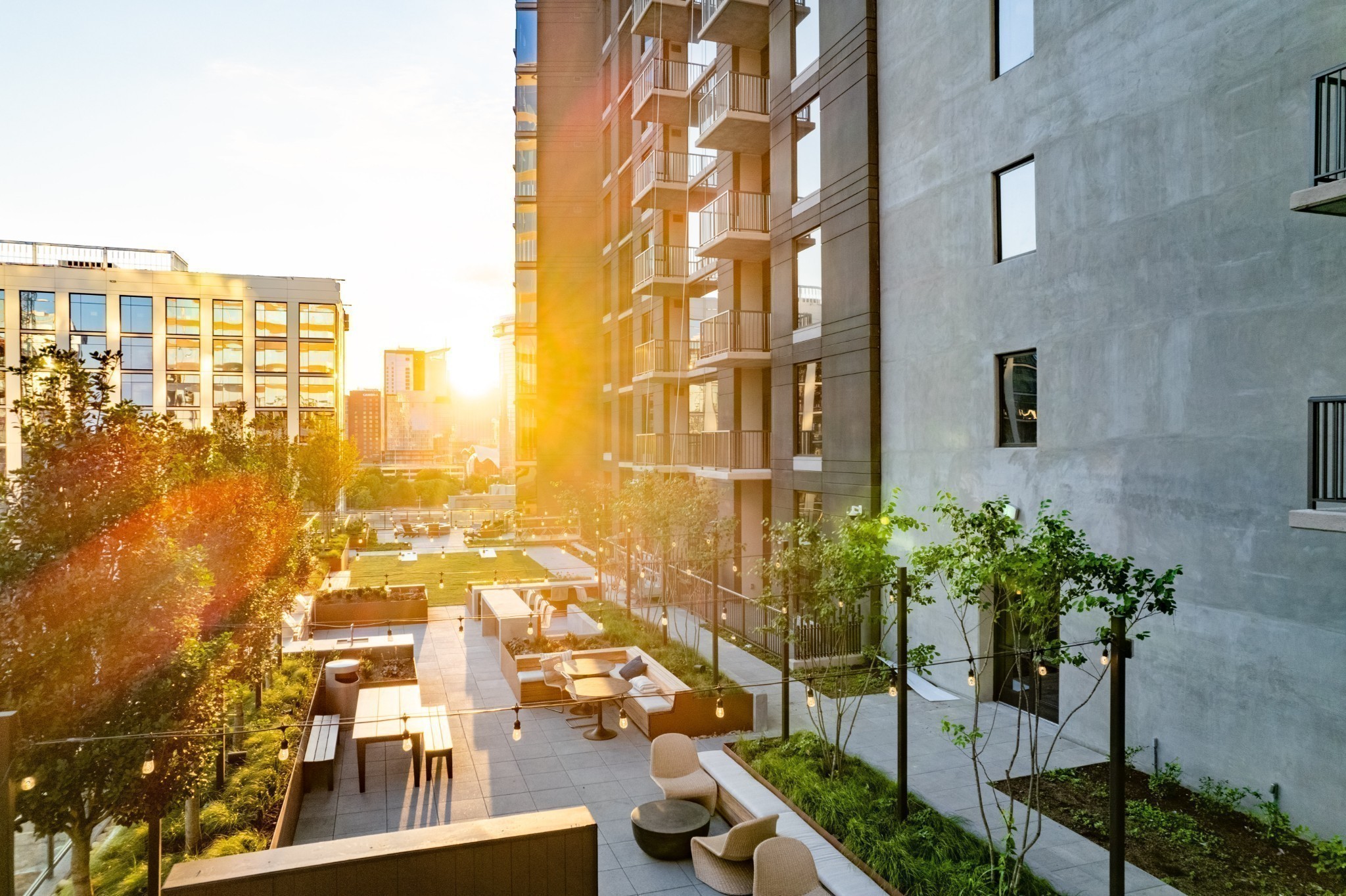 1212 Demonbreun St #A13 (Z) Nashville, TN 37203