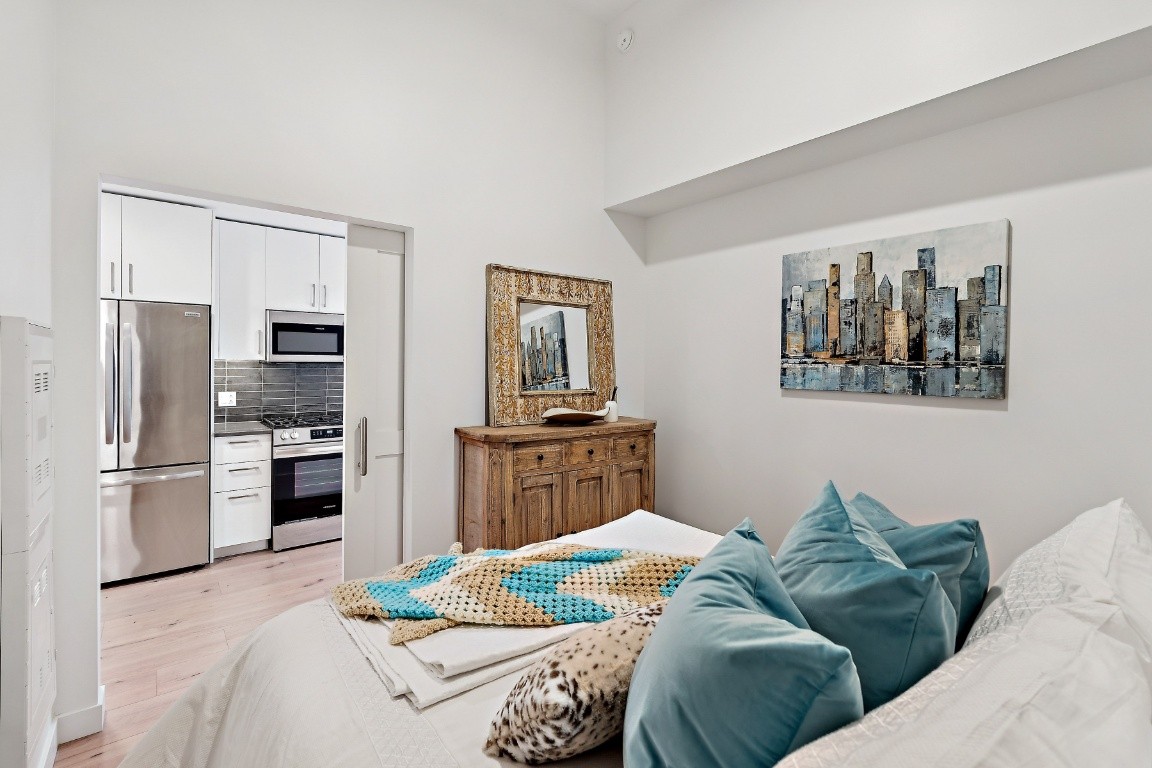 1212 Demonbreun St #606 Nashville, TN 37203