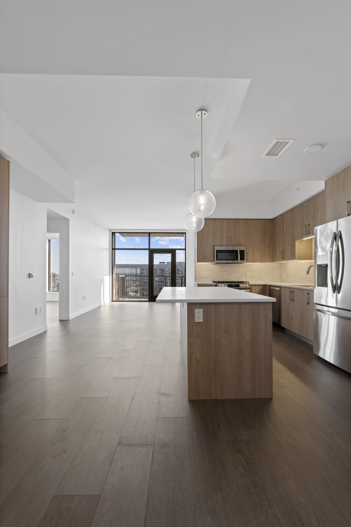 1212 Demonbreun St #A10 (C) Nashville, TN 37203