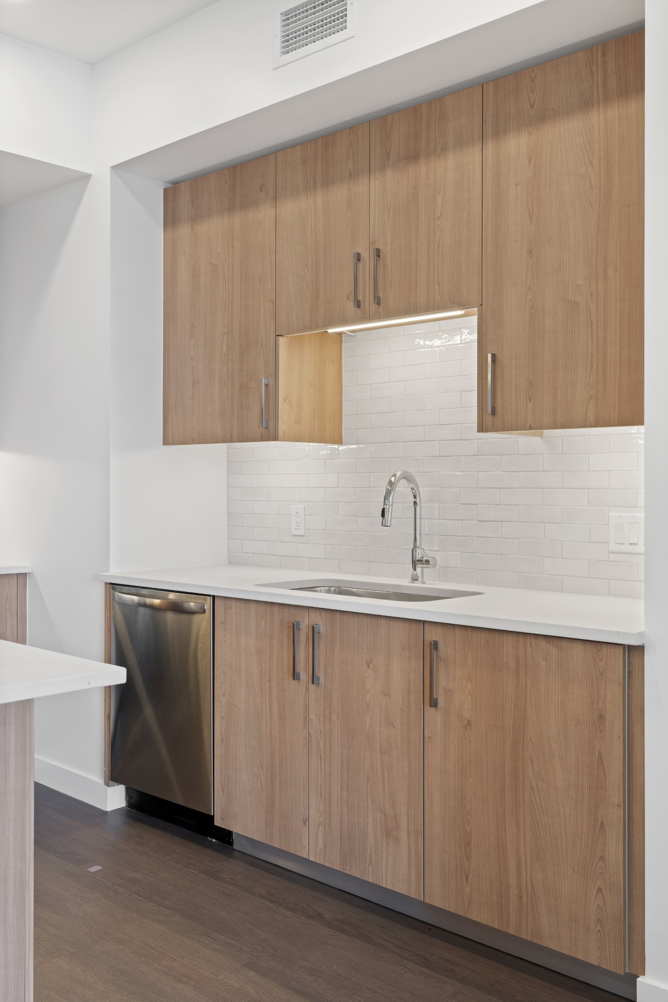 1212 Demonbreun St #A13 (Y) Nashville, TN 37203