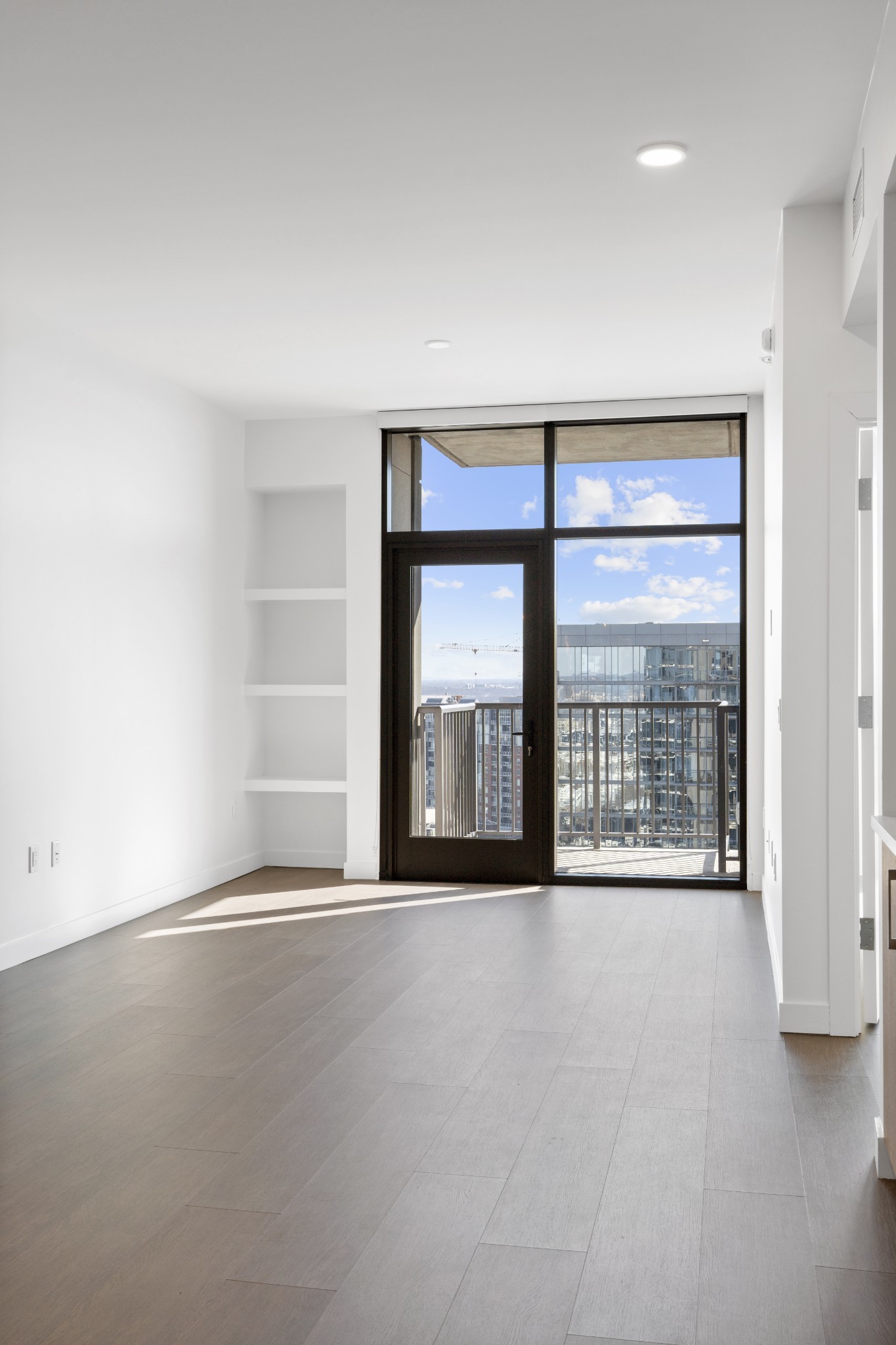 1212 Demonbreun St #A13 (Y) Nashville, TN 37203