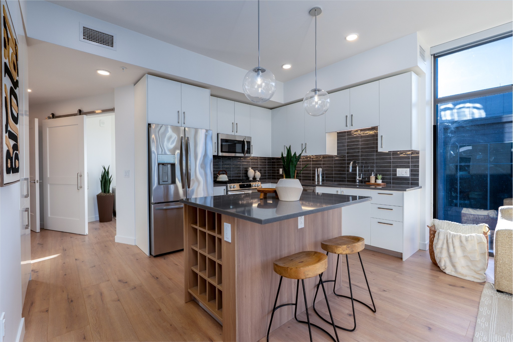 1212 Demonbreun St #B1 (D) Nashville, TN 37203