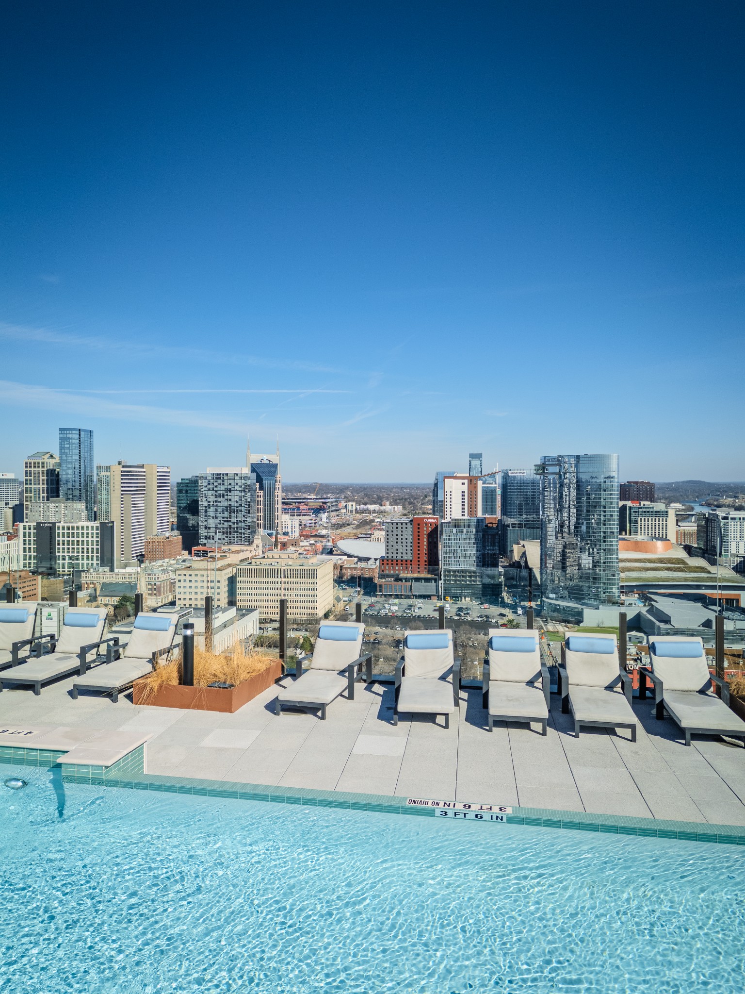 1212 Demonbreun St #1203 Nashville, TN 37203