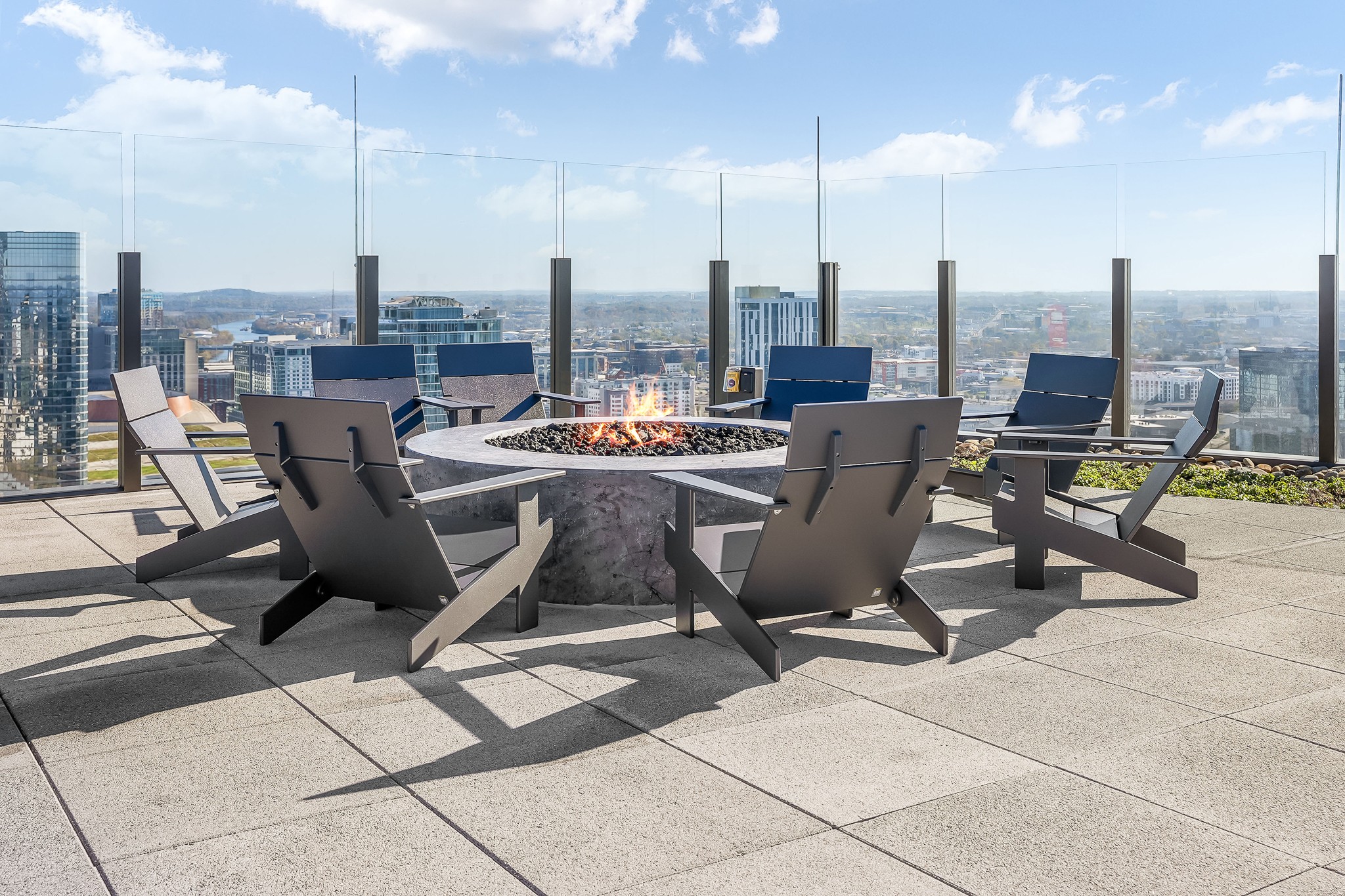 1212 Demonbreun St #1203 Nashville, TN 37203