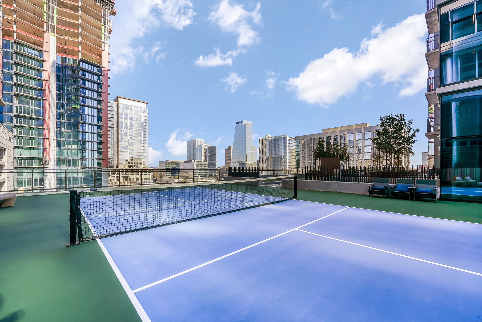 1212 Demonbreun St #1203 Nashville, TN 37203