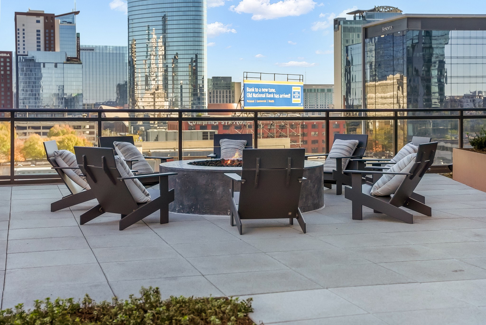 1212 Demonbreun St #1203 Nashville, TN 37203