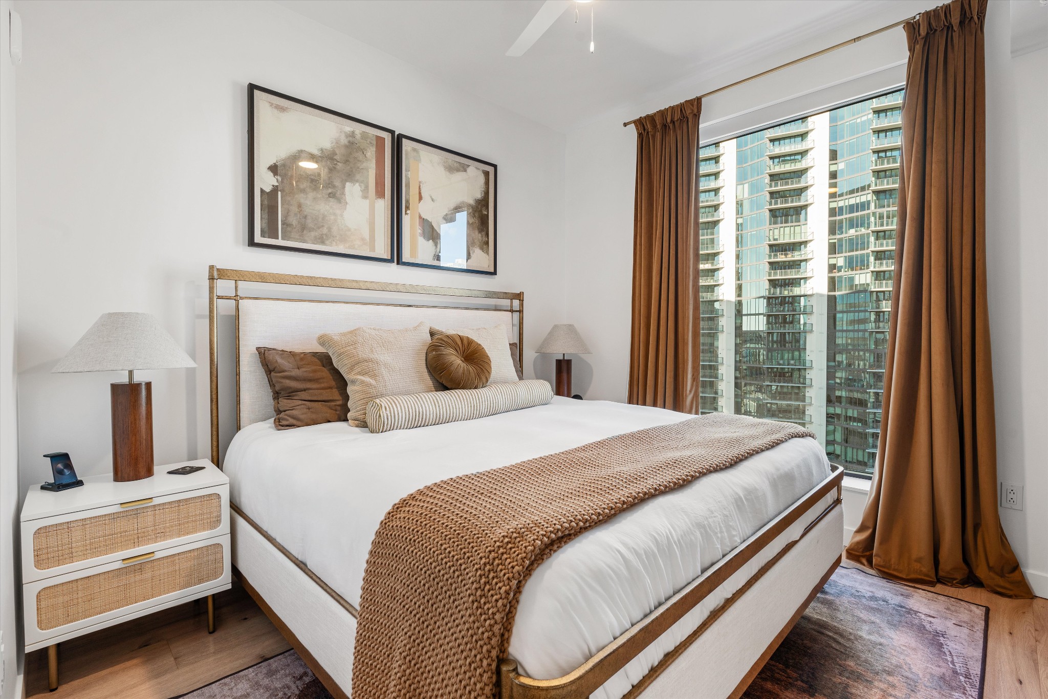 1212 Demonbreun St #1203 Nashville, TN 37203