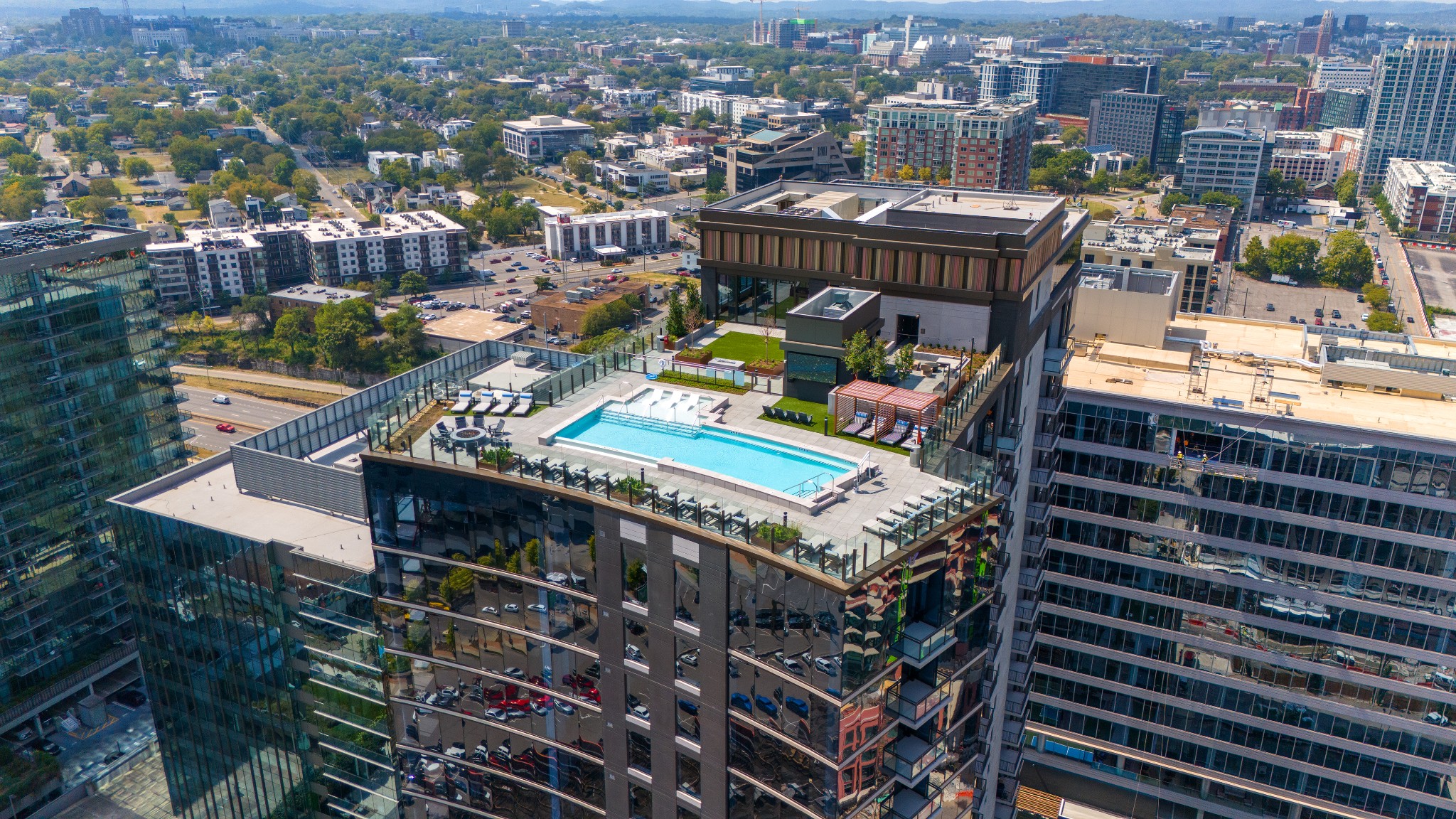 1212 Demonbreun St #909 Nashville, TN 37203