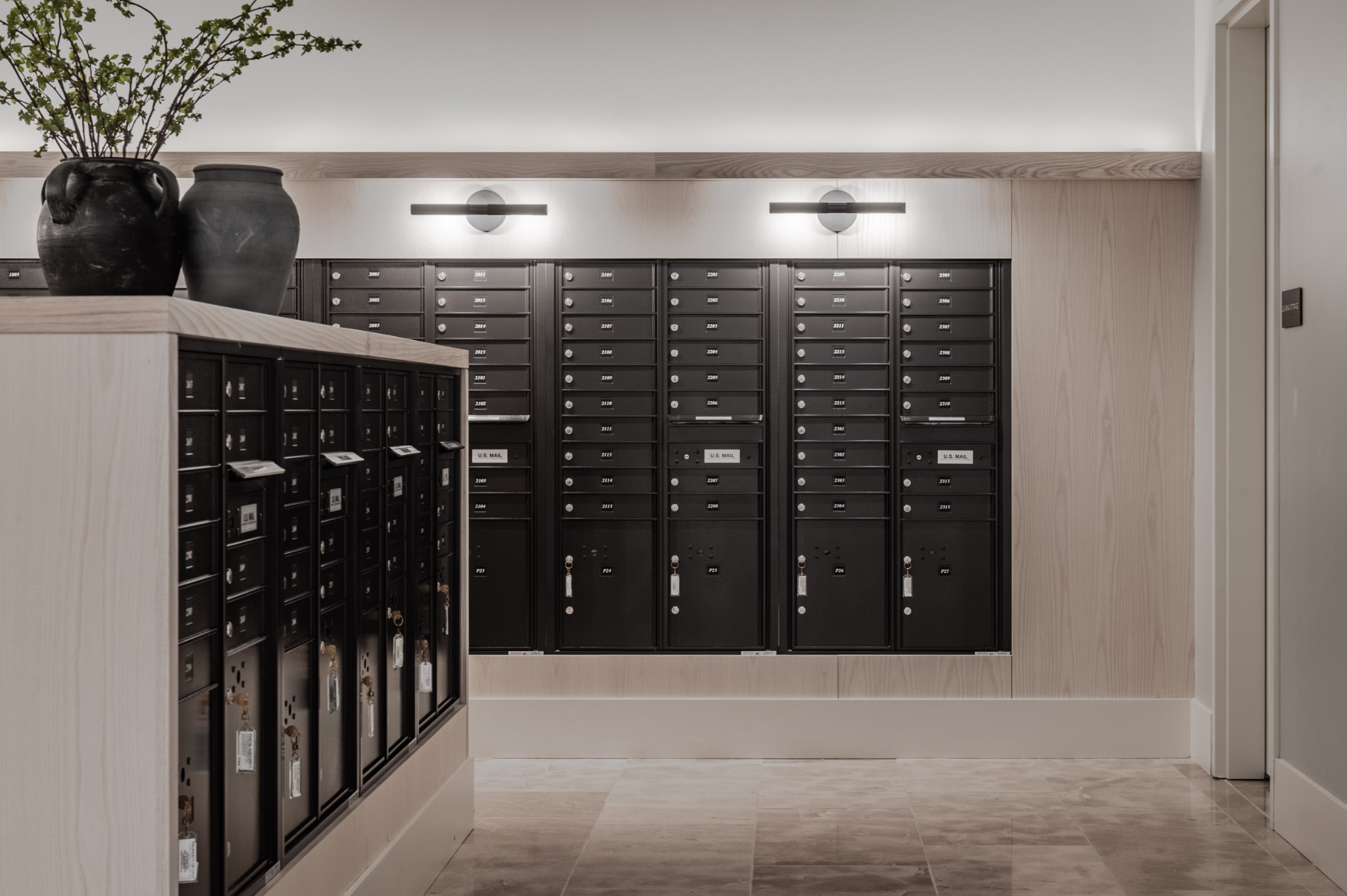 1212 Demonbreun St #909 Nashville, TN 37203