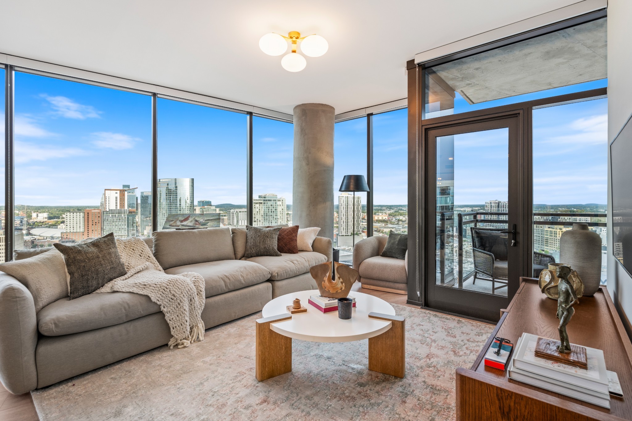 1212 Demonbreun St #C2-D(A) Nashville, TN 37203