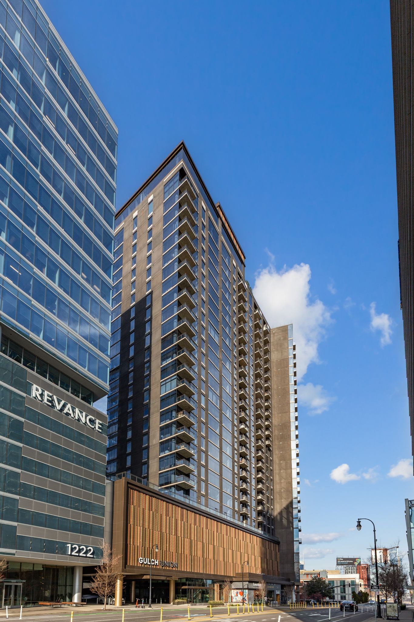 1212 Demonbreun St #1606 Nashville, TN 37203