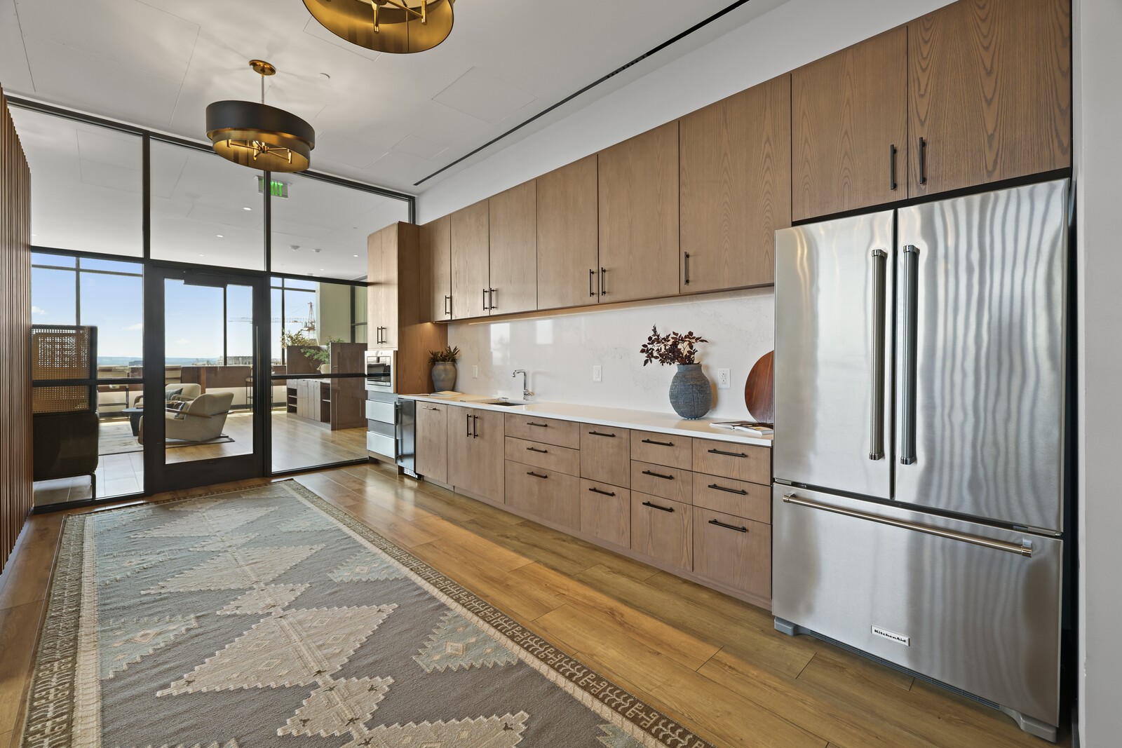 1212 Demonbreun St #1802 Nashville, TN 37203