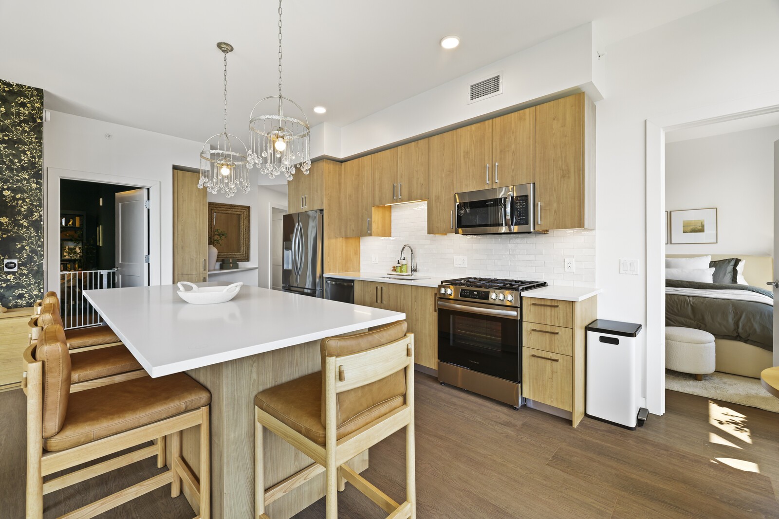 1212 Demonbreun St #1802 Nashville, TN 37203